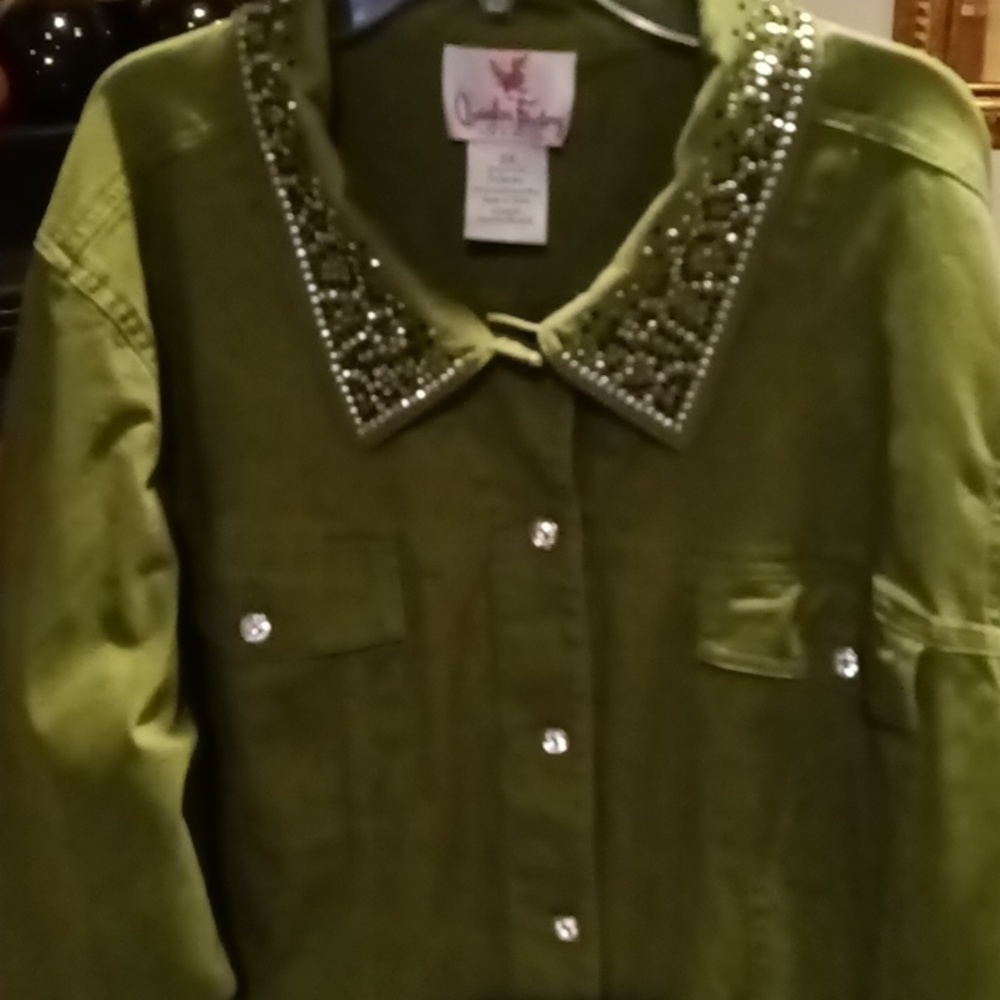 FINAL PRICE Quacker Factory green jacket w green black & silver rhinestone 2X - Picture 3 of 9